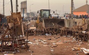 Libération des espaces publics : Le Km 36 sous le choc des démolitions